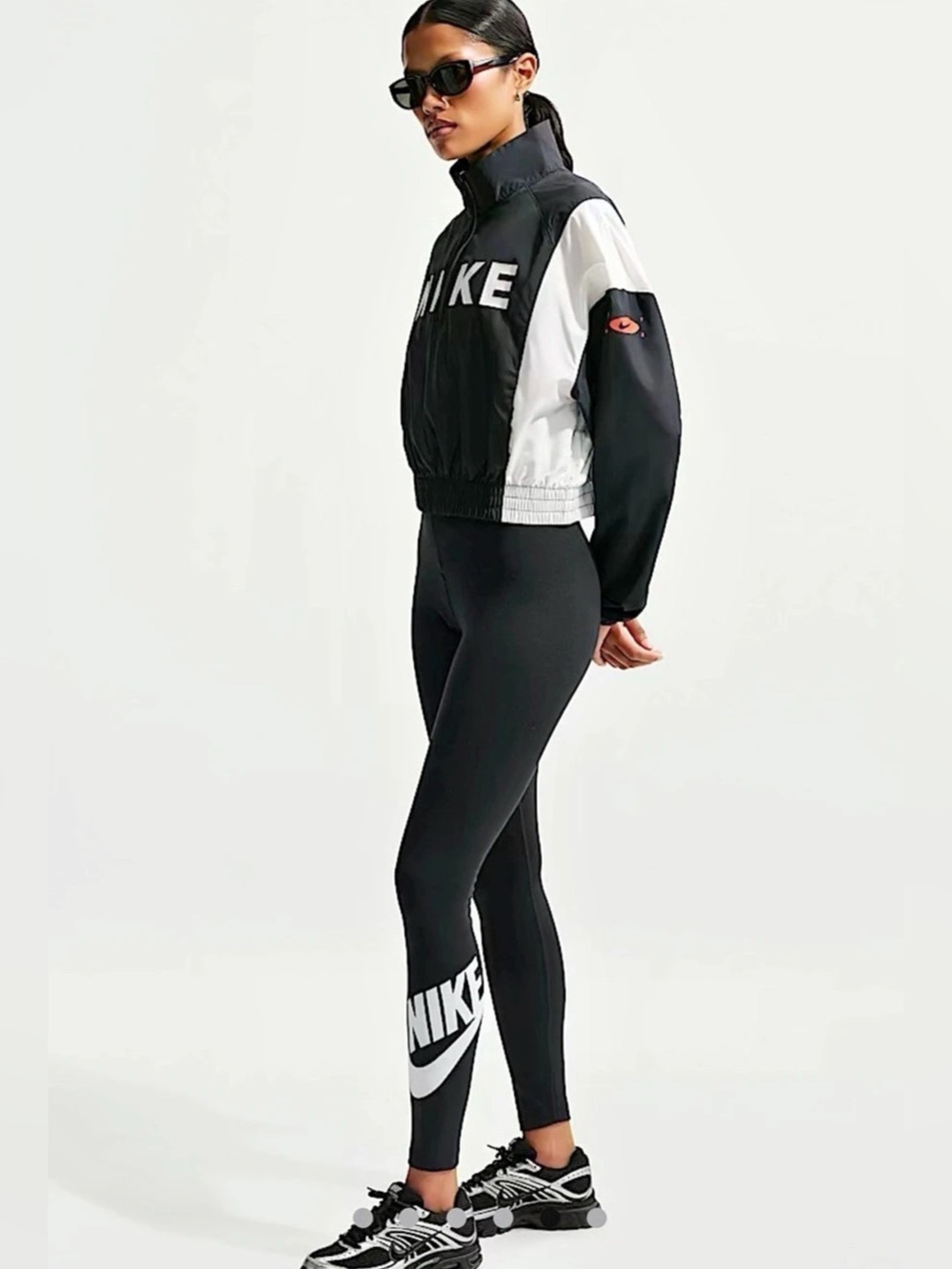 Nike Sportswear NSW Classic Graphic HR Futura Tights Women’s XXS Black/White